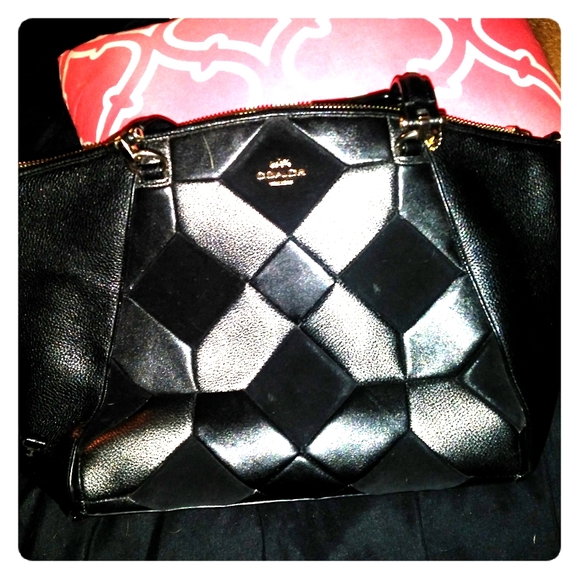 COACH purses - Picture 1 of 5